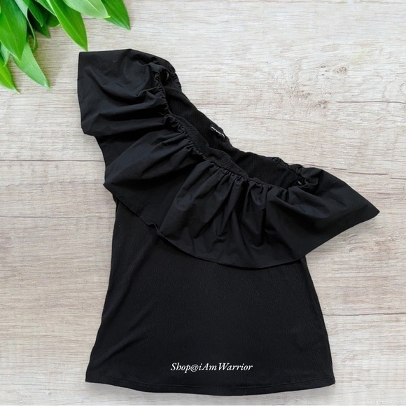 Who What Wear black ruffle one shoulder top *shop@iamwarrior - Picture 4 of 8